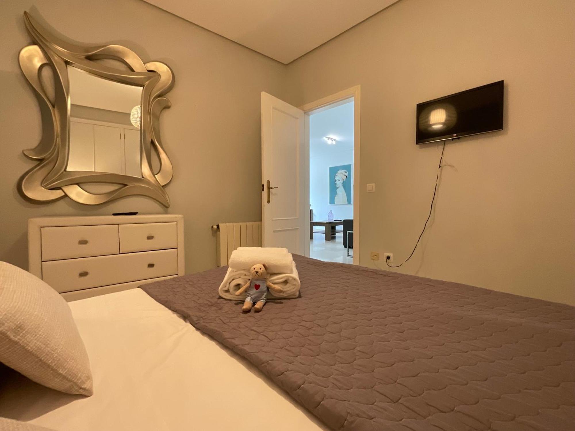 Apartament Travel Habitat Atico Calle Comedias Walencja Zewnętrze zdjęcie