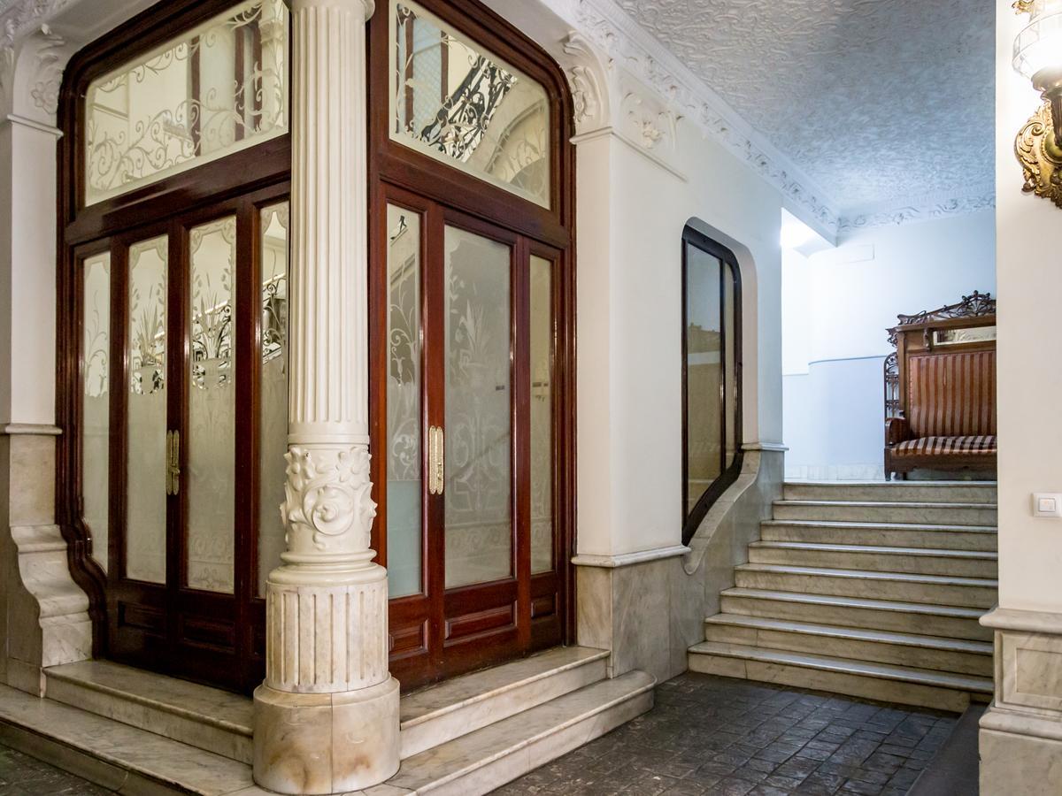 Apartament Travel Habitat Atico Calle Comedias Walencja Zewnętrze zdjęcie